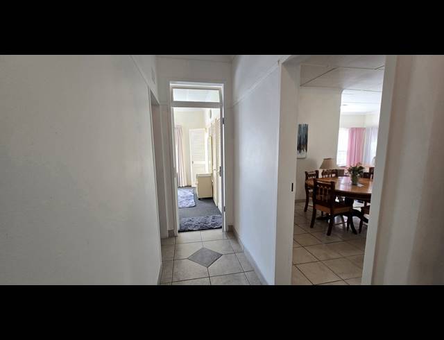 3 BEDROOM FREEHOLD FOR SALE IN SOUTH CREST